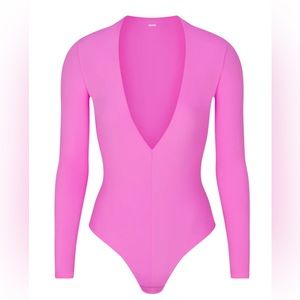Fits everybody Plunge Bodysuit